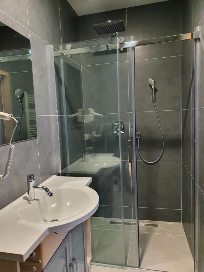 Hotel Schneider Apartaments Langenhagen  Екстер'єр фото
