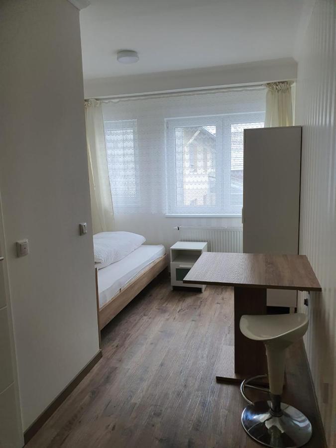 Hotel Schneider Apartaments Langenhagen  Екстер'єр фото